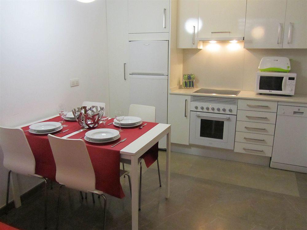 Apartamentos Living Valencia-Vitoria Buitenkant foto